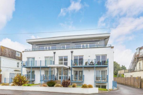 Bournecoast - Modern Apartment by Sandy Beaches - FM9627